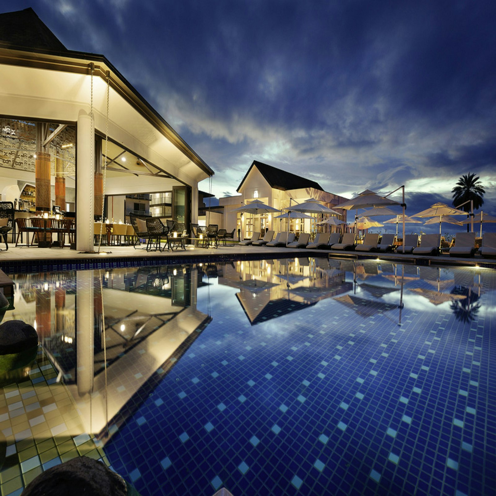 Linden Hills Pool Surround