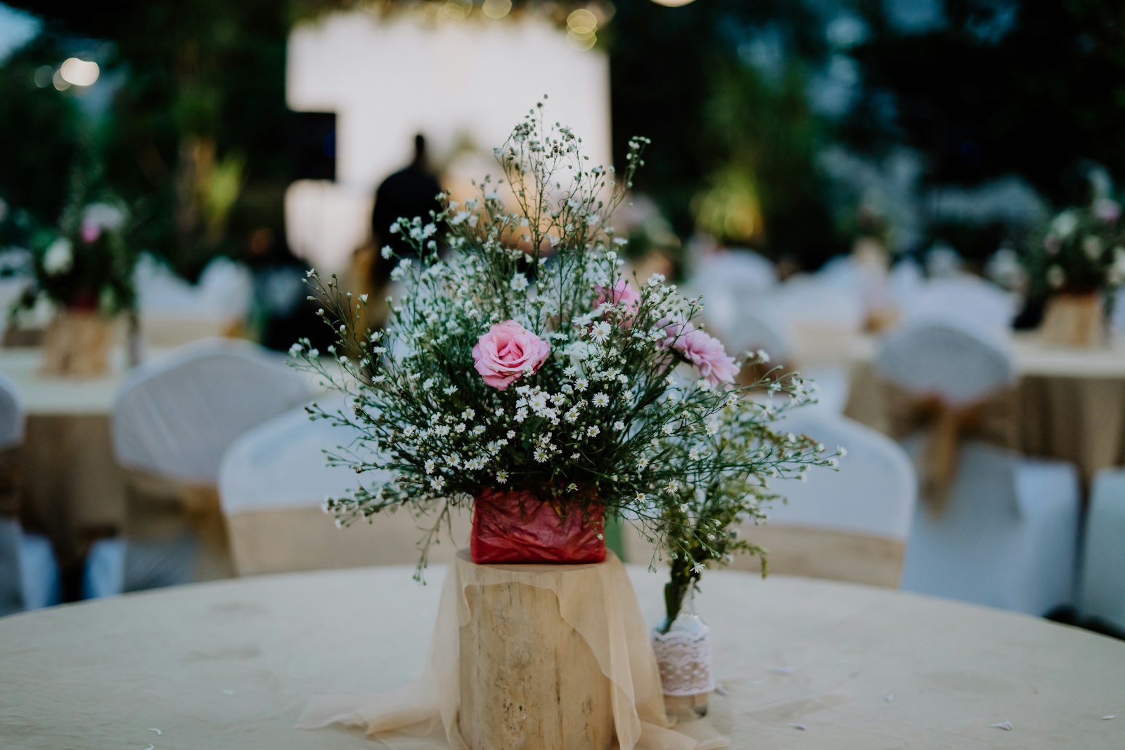 Aisle detail, October 2023