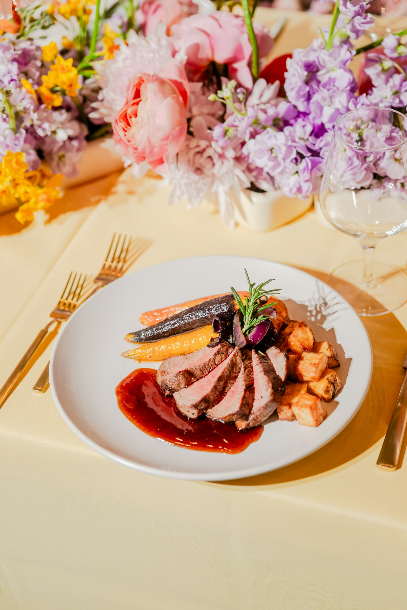 Wedding course one, August